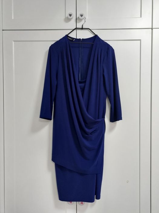 Wyszczuplająca sukienka Semper r. 40