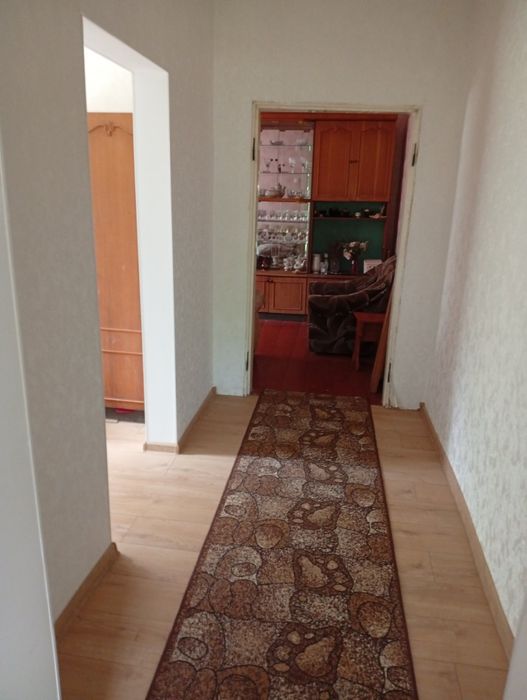 Продається частина цегляного будинку.