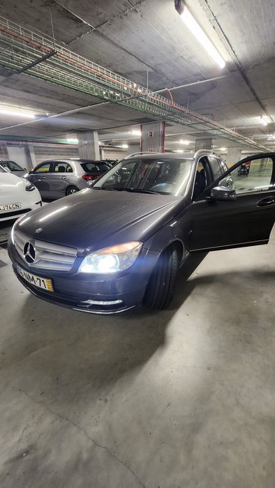 Mercedes C220 CDI Station BlueEFFICIENCY | 280.000 km | Muito estimada