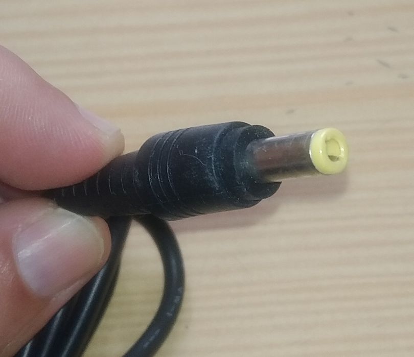 Fonte alimentação LCD 12V 5A Jack 5,5mm * 2,5mm Novo  (Ver descrição)