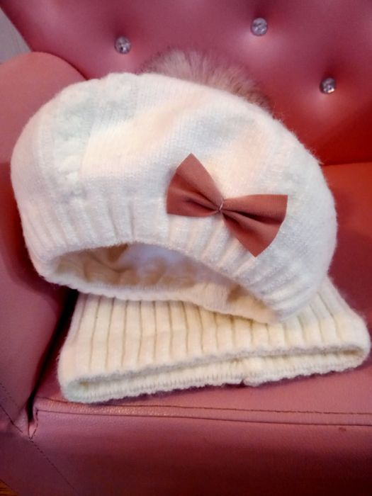 Komplet zimowy dla dziewczynki