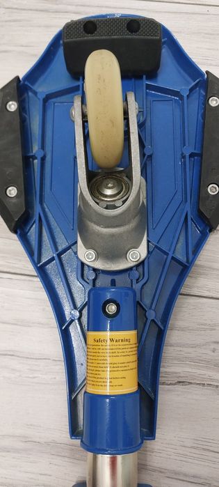 Deskorolka Waveboard  z pokrowcem