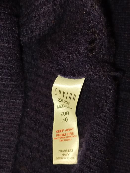 Granatowy sweter z perłami pól golf Savida  40 L