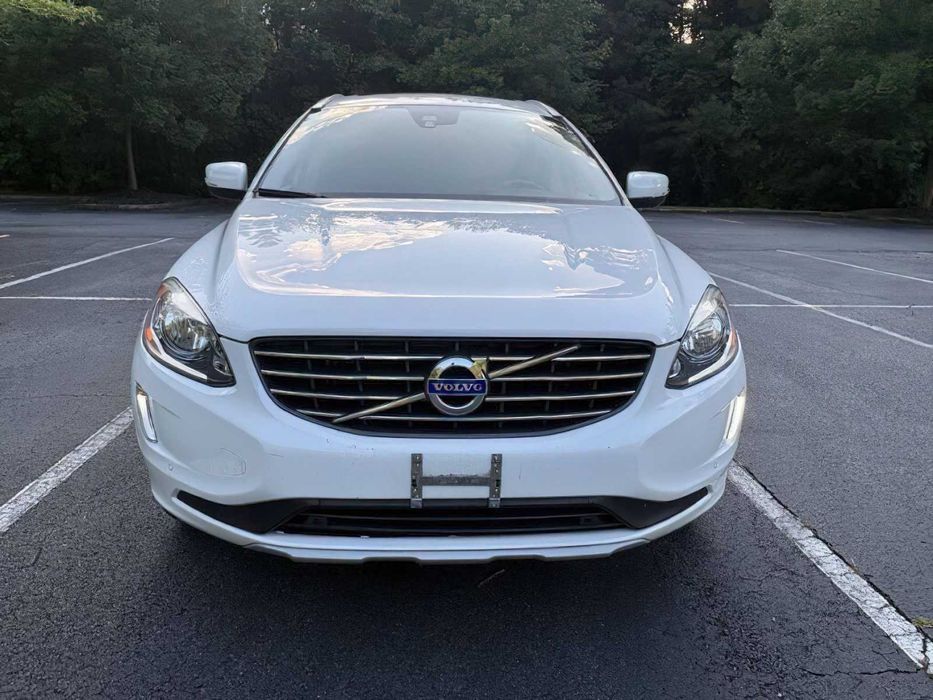 Volvo XC60      2016