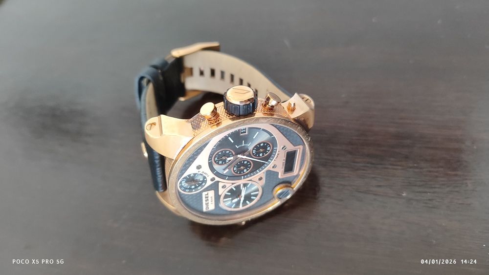 Relógio DIESEL (Daddy) em estado novo e original