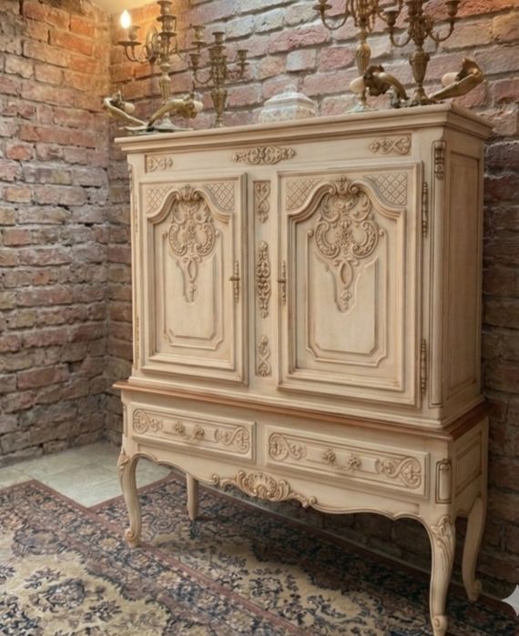 Stylowa ludwikowska komoda/barek shabby chic, vintage, retro.