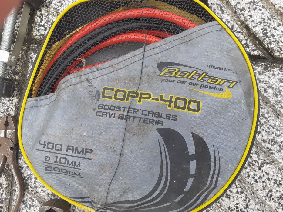 Lote de ferramentas usadas+cabos de bateria  novos