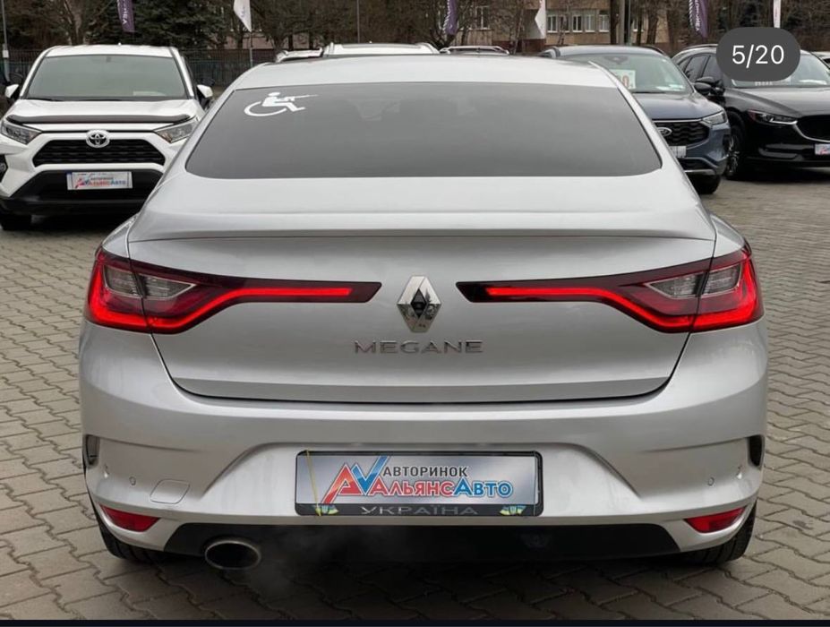 Офіційний  Renault Megane  4 2016
