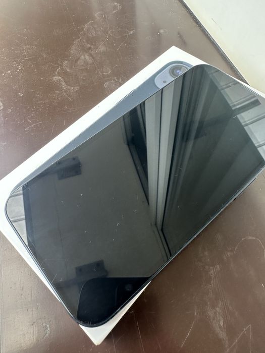 iPhone 13 midnight