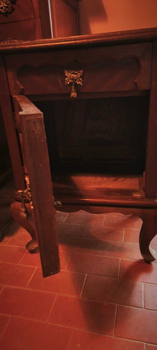 Mesinhas cabeceira - Vintage em bom estado