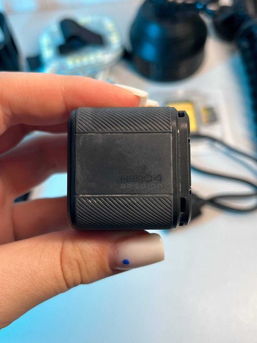 Екшн-камера GoPro HERO4 Session з великим комплектом.