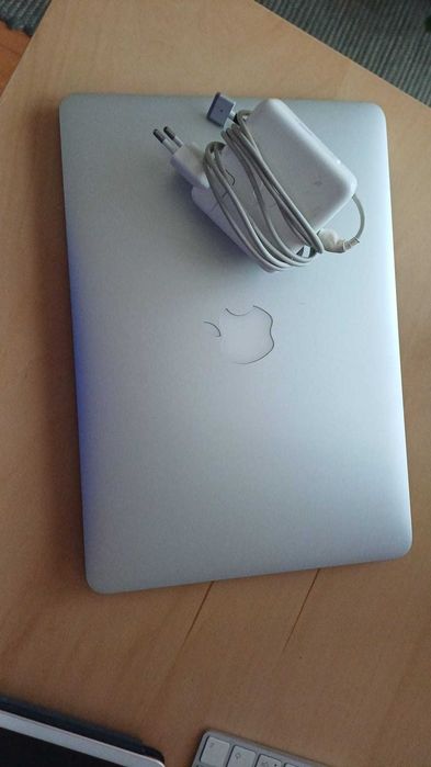 MacBook Pro Retina 13” (finais de 2013) - i5, 8 GB RAM, SSD 128 GB