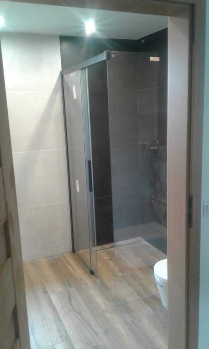 Łazienki Płytki Hydraulika Złota Rączka 8000