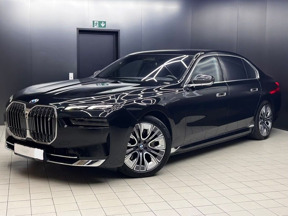 BMW i7 eDrive50