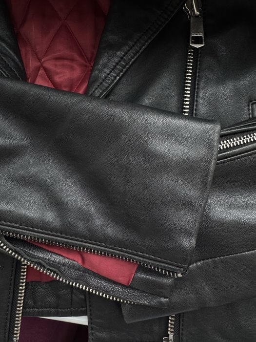 Шкіряна куртка жіноча Tommy Hilfiger