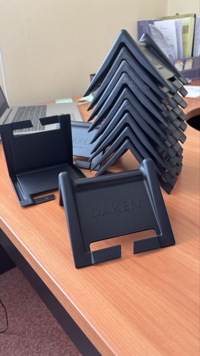 Кутники для кріплення вантажу