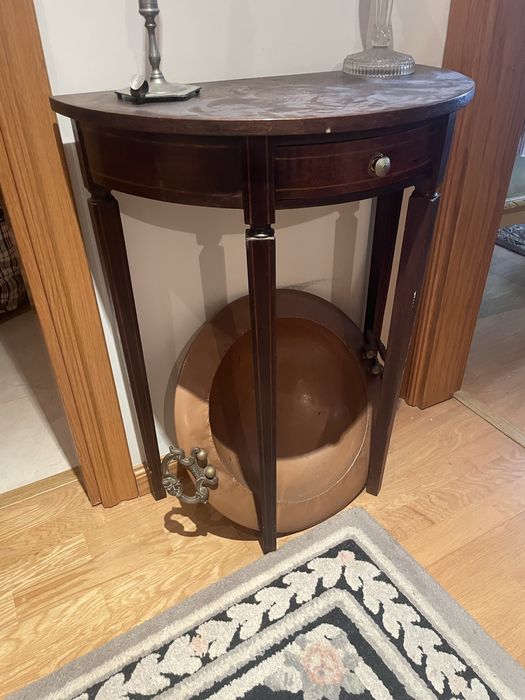 Mesa de Madeira em Meia Lua