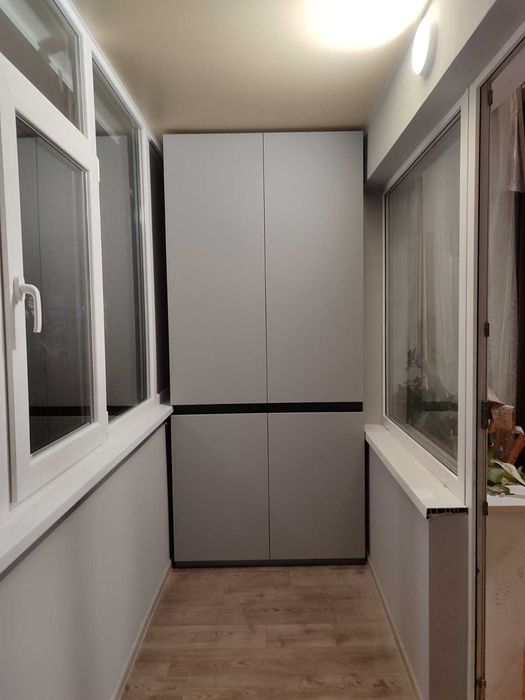 Кухні шафи-купе меблі під / на замовлення за індивідуальними розмірами