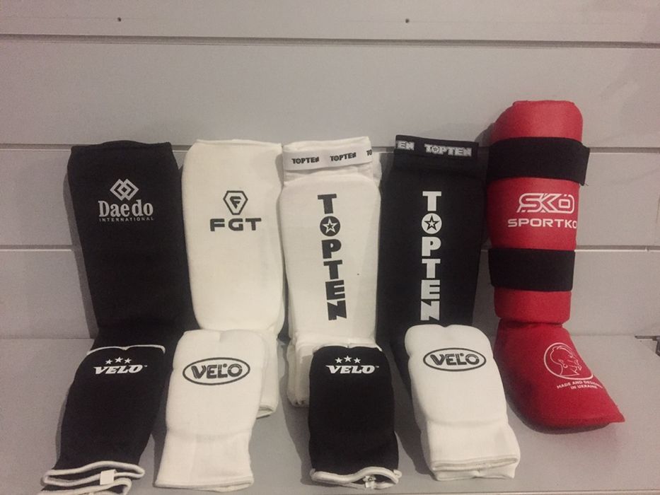 Футы перчатки для карате Защита ног  голени и стопы Захист ніг