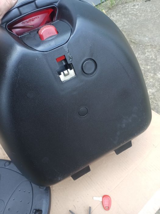 Кофр GIVI  E30 monolock  (original)