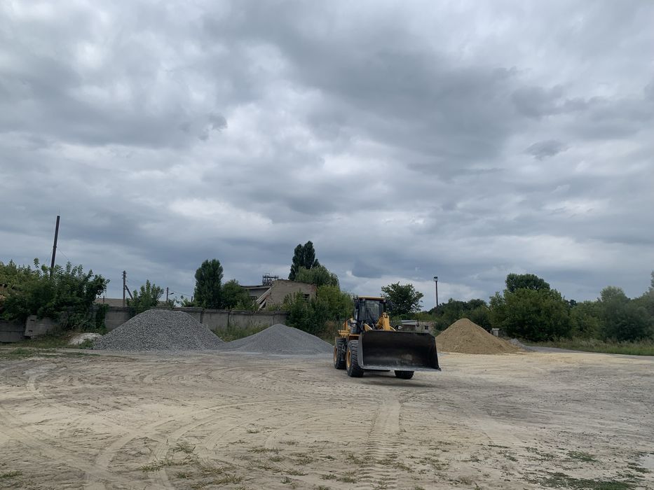 Щебінь, пісок, камінь бутовий