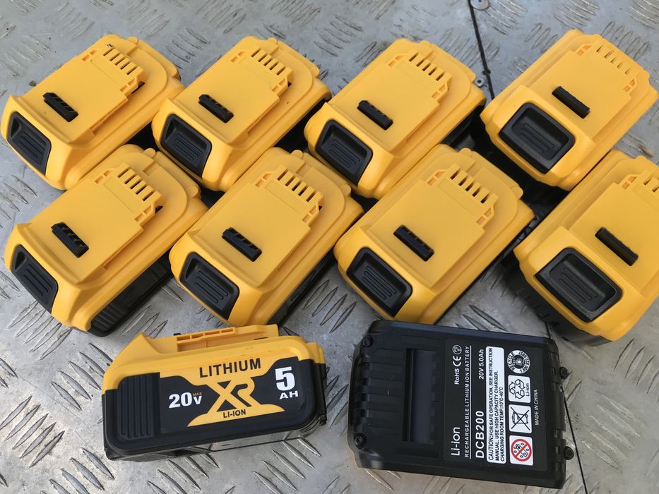 Батарея акумулятор DeWalt dcb182 200 205 205 корпус