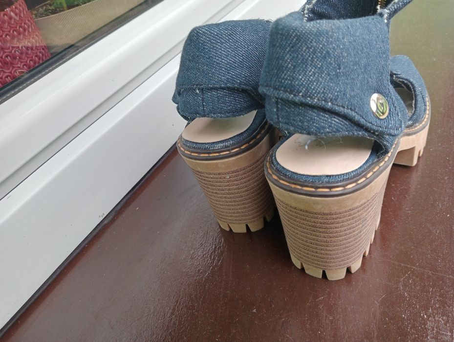 Buty damskie młodzieżowe dżinsowe