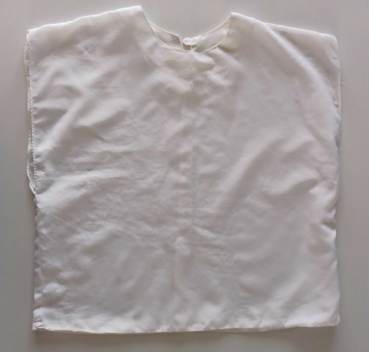 biała elegancka bluzka dla puszystej pani rozmiar XXL crop top