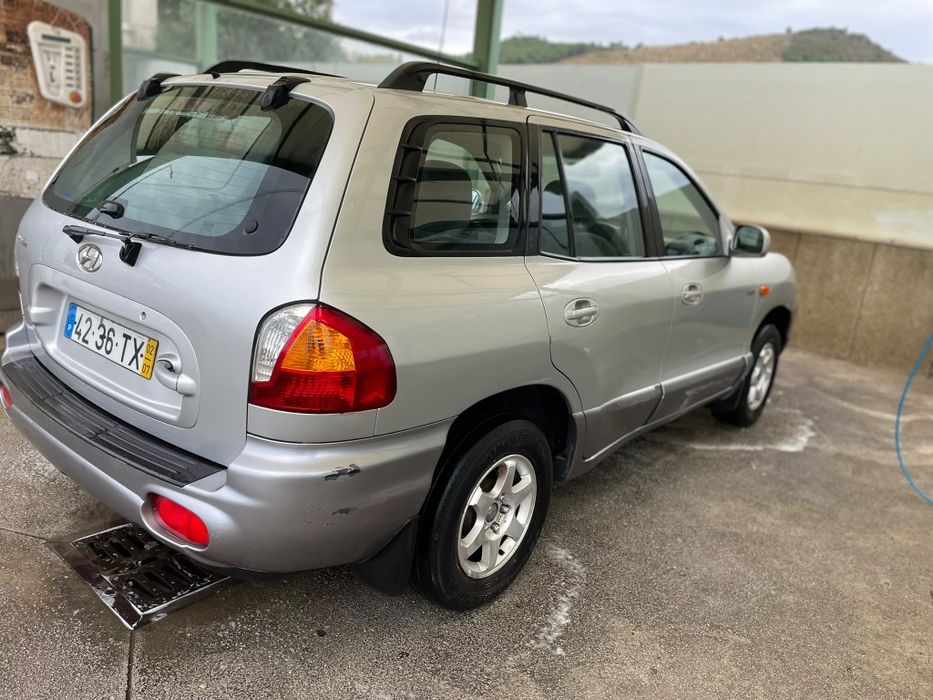 Jipe hyunday santa fé 2.0 drci turbo, de 2002 com 220 mil km, teto de abrir