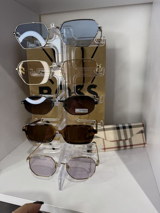 Підставка під окуляри