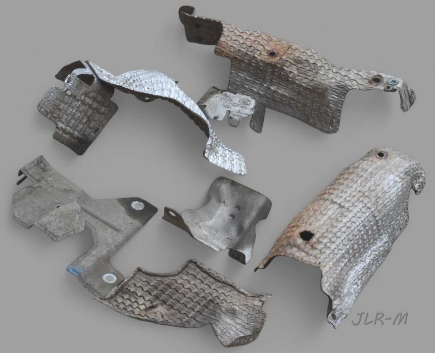 Osłony termiczne kolektora wydechu i inne Discovery 4 L319 3.0D
