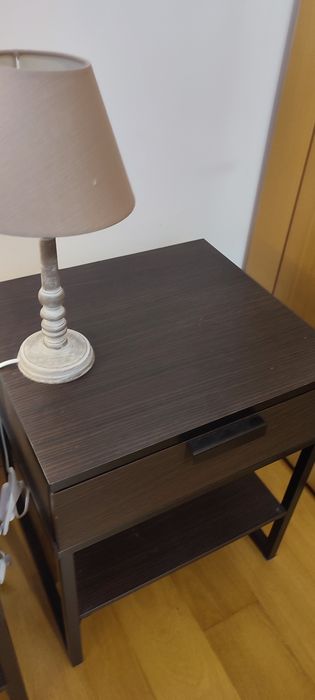 Mesinhas de cabeceira ikea