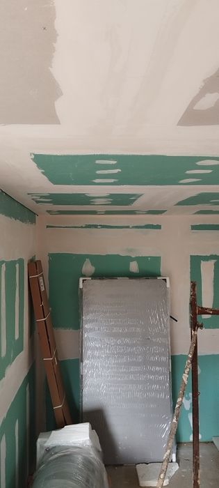 Fazemos ladrilhos, pladur, barramentos, estuque e pintura em geral.