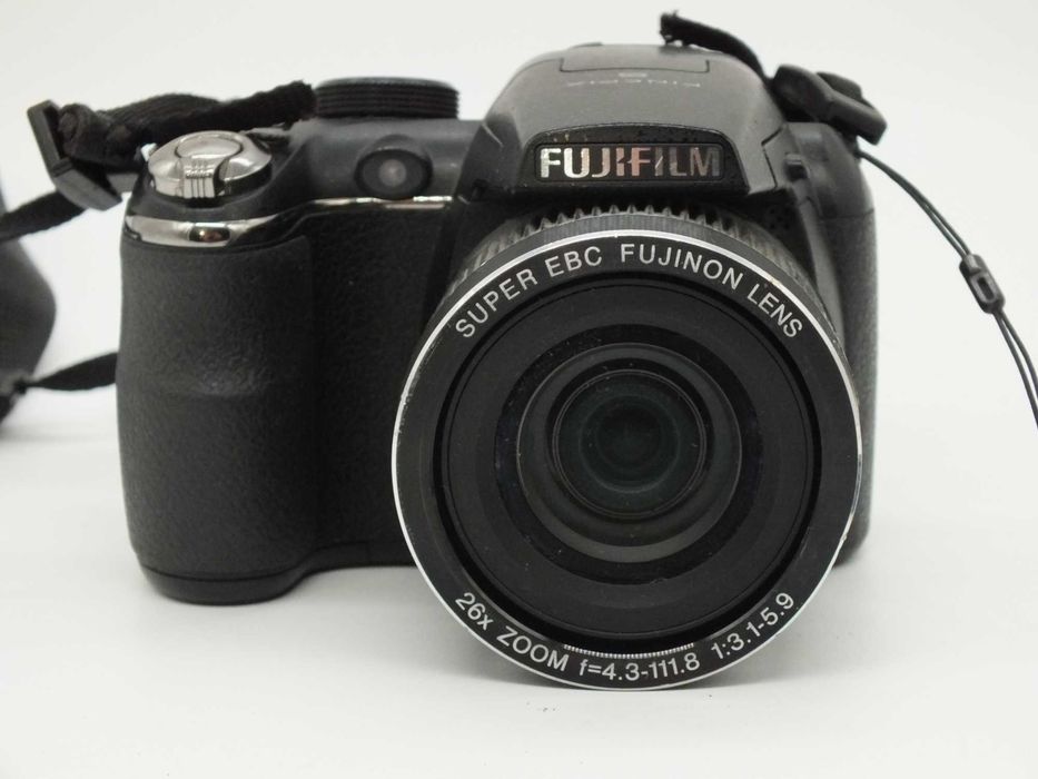 Aparat Fujifilm FunePix S3300