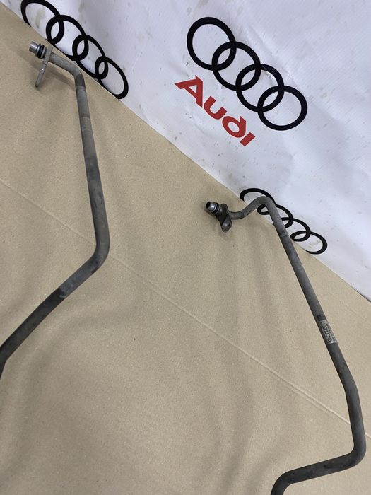 Трубка охлаждения АКПП Audi A4 B8 A5 Q5 8R0317817AA 8R0317818AA