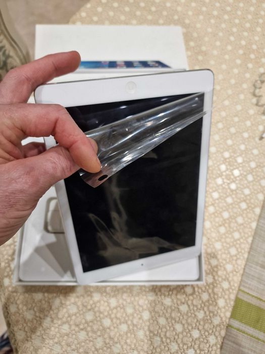 ipad air A1474 16 ГБ