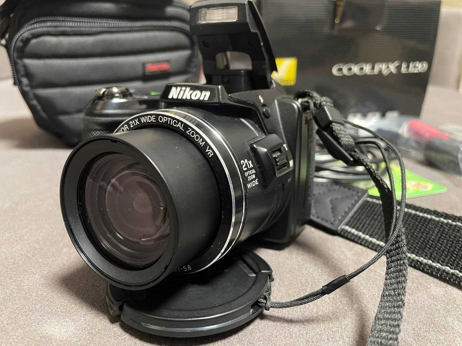 Фотоапарат Nikon Coolpix L120 Black (комплект)