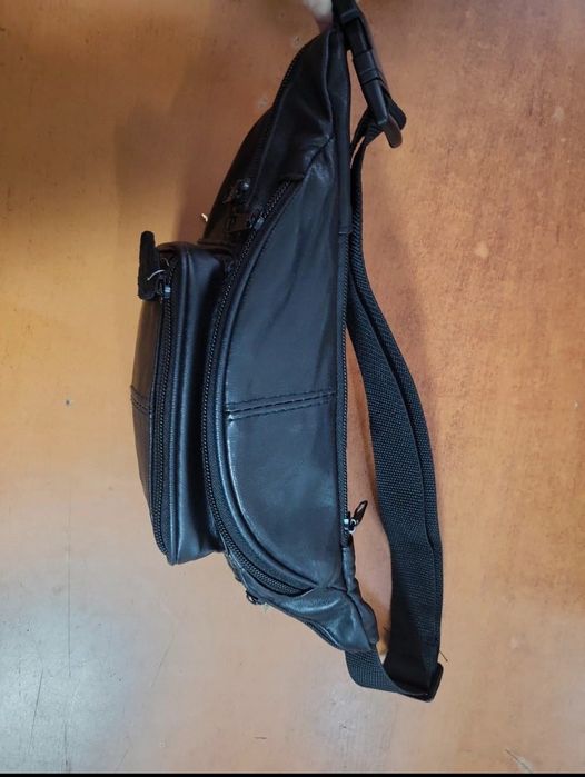 Nerka skóra naturalna czarna duża