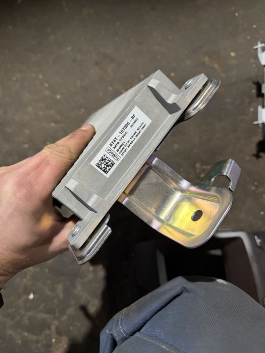 Комплект мульті медія  ford edge 2019+  sync 3