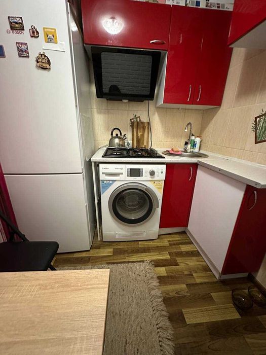 Продаж 1-кімнатної квартири гостиничного типу в затишному районі