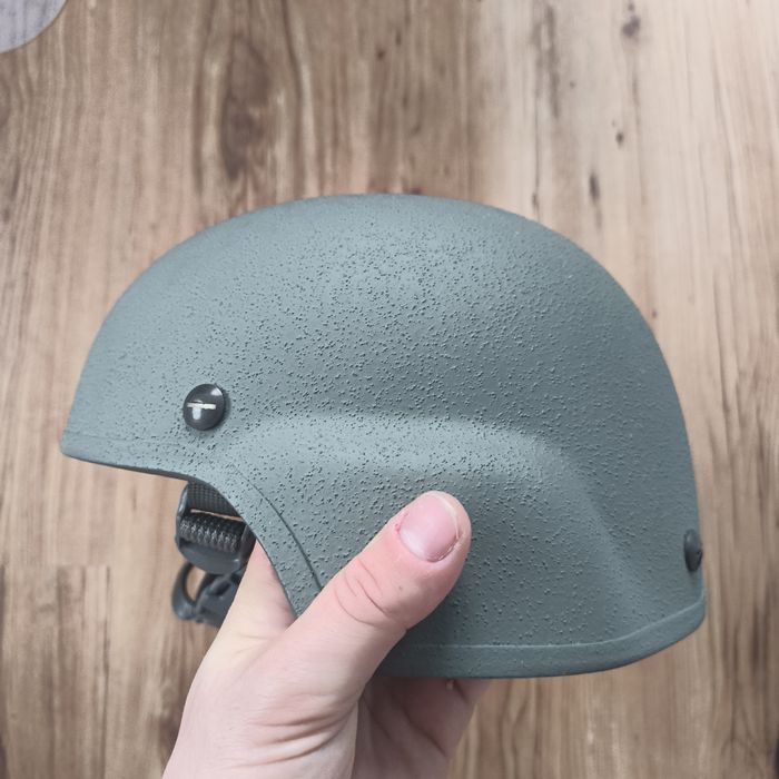 Hełm US army w stanie bardzo dobrym