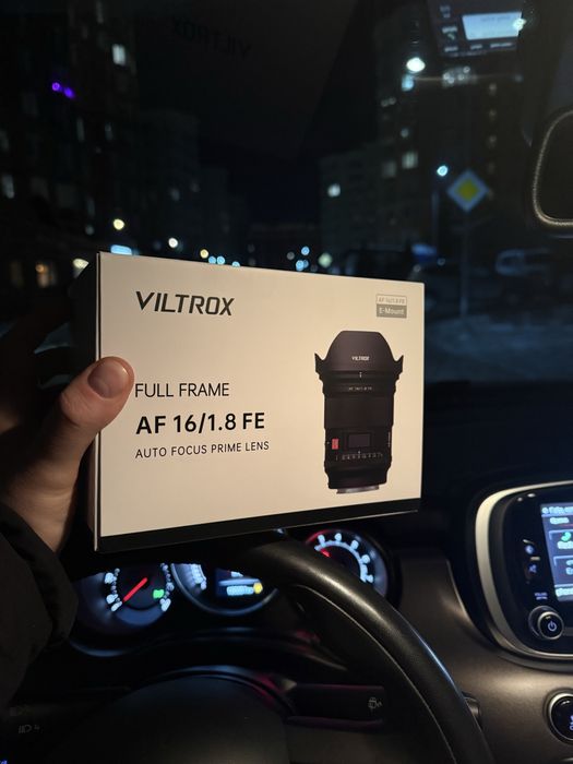 Обʼєктив Viltrox AF 16mm f/1.8 FE (AF 16/1.8 FE) (Sony E)