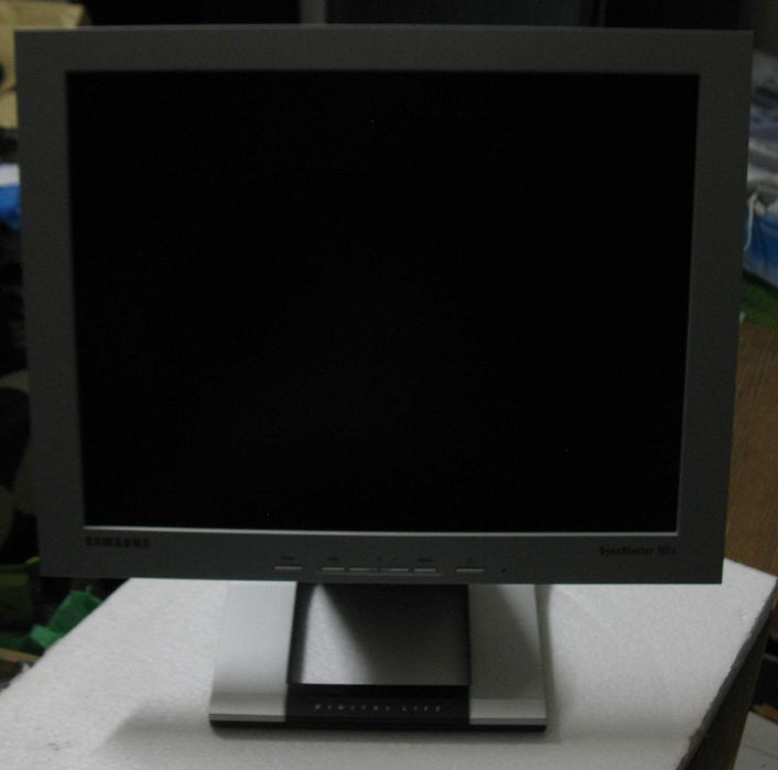 Monitor SAMSUNG 152B T