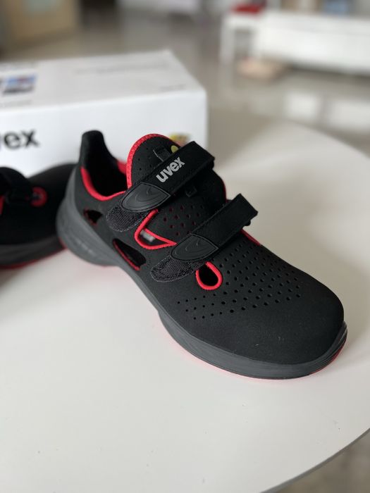 Buty Uvex G2 rozm 43 Nowe