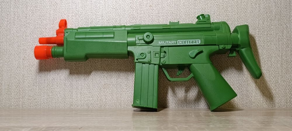 Продам зелений Super Bullet‑320
