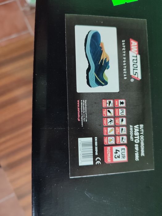 Sprzedam buty robocze