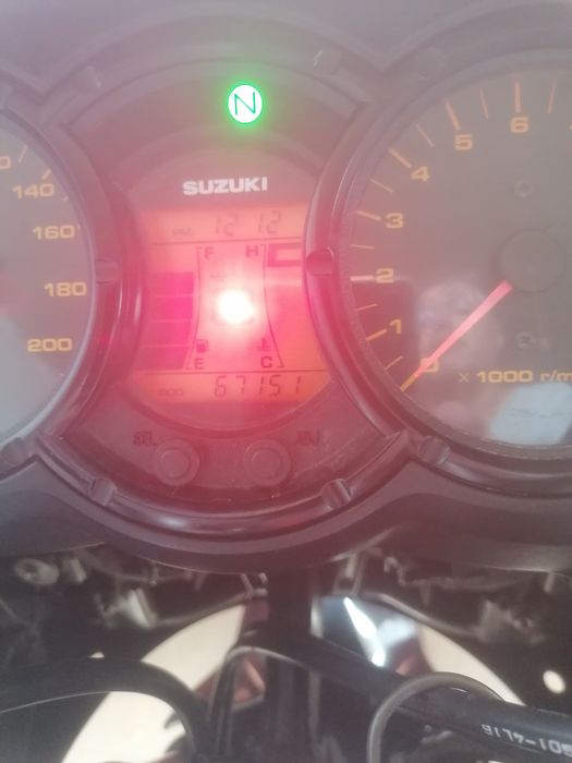 Suzuki dl vstorm