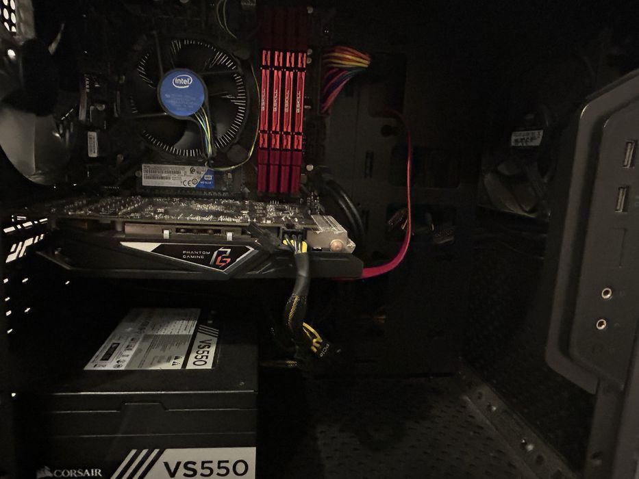 PC Gaming i3 9100f Rx 570 8GB 16Gb ram DDR4 SSD m.2 500gb