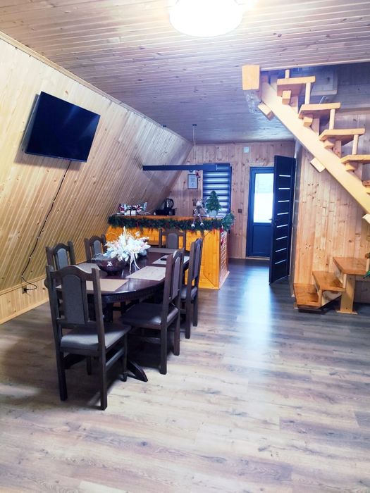 Проживання в будиночку A-frame