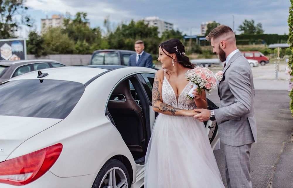 Suknia Ślubna justin alexander model oralee